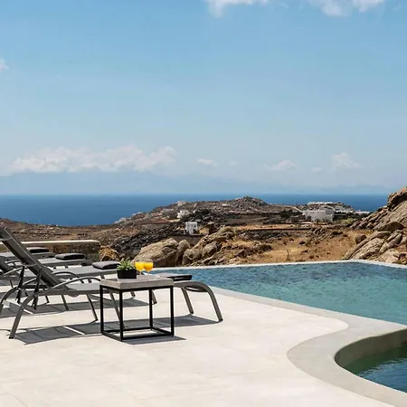 Apartment Villa Seronias